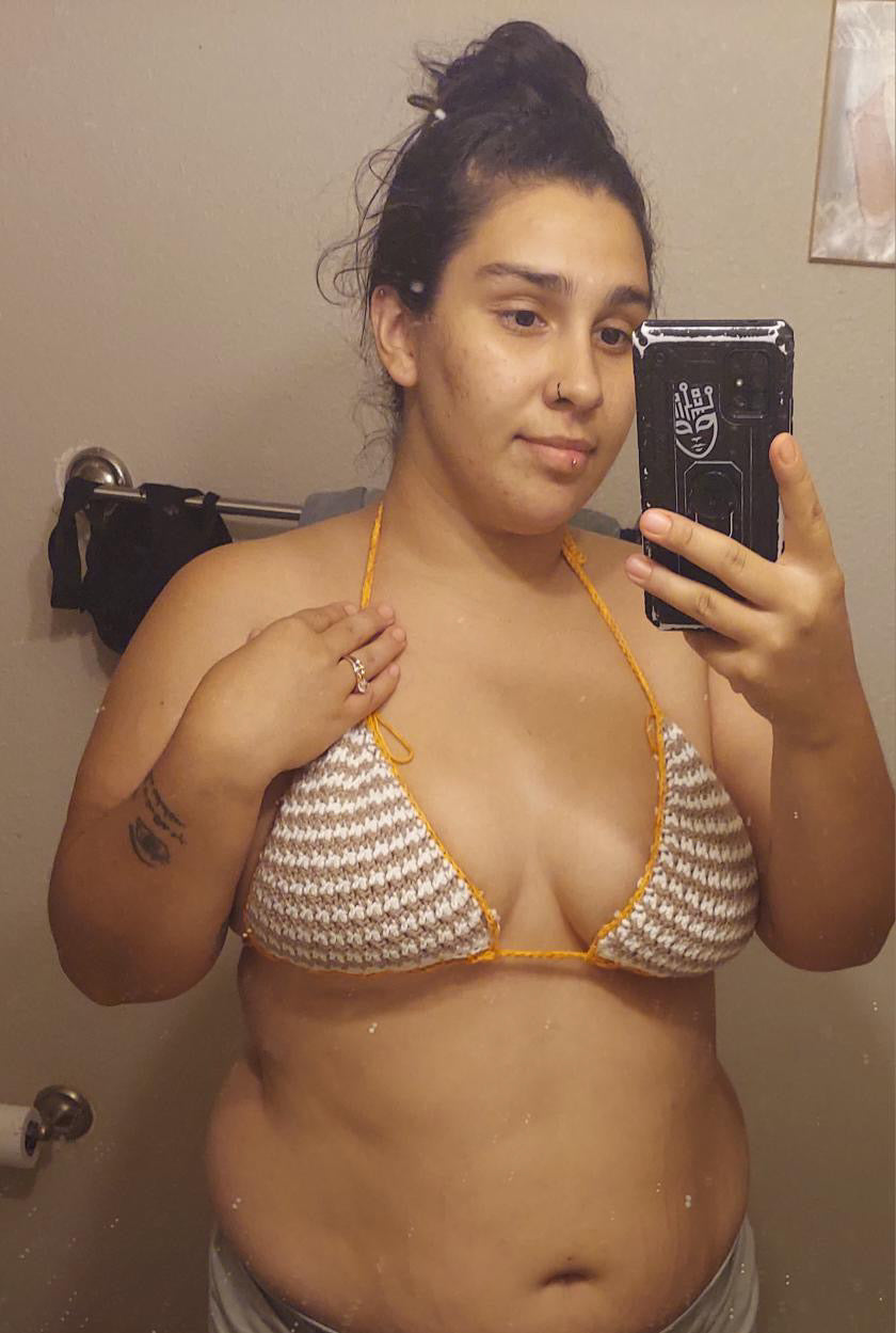 Classic Houndstooth Crochet Bikini Top Pattern
